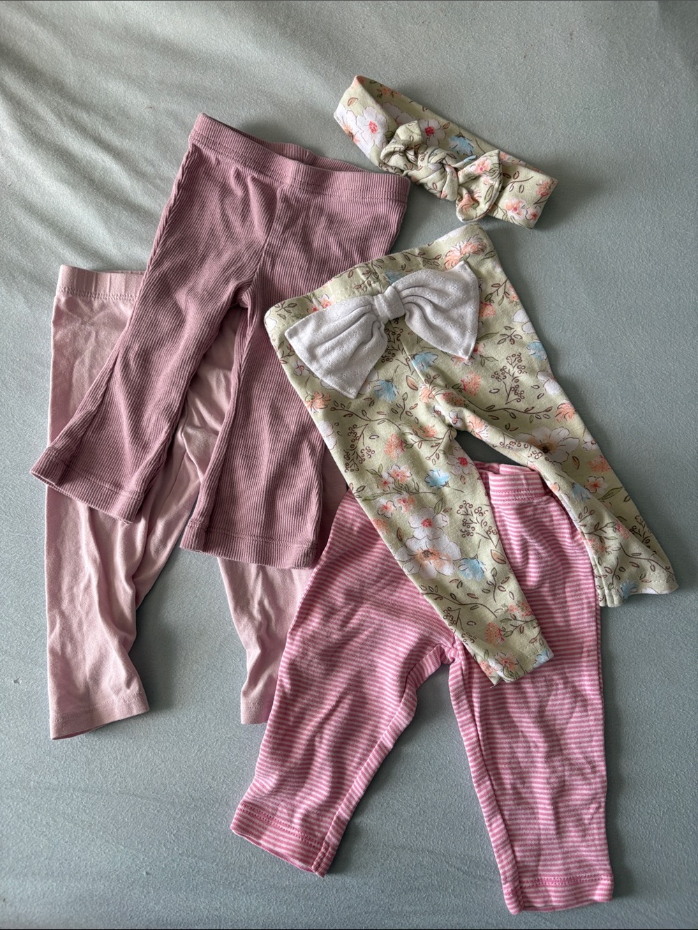 Bundle of baby girl spring leggings
